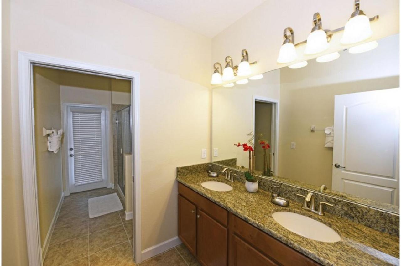 Five-Bedroom Pool Home Kissimmee ออร์ลันโด ภายนอก รูปภาพ