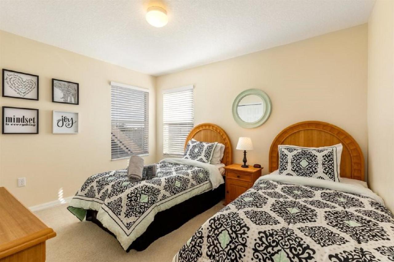 Five-Bedroom Pool Home Kissimmee ออร์ลันโด ภายนอก รูปภาพ
